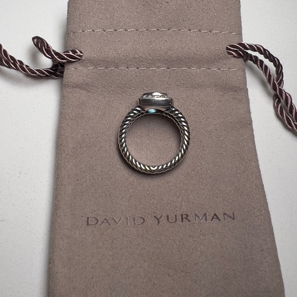 David Yurman Petite Albion Ring 7mm Blue Topaz in Size 5.5 - Picture 5 of 8